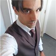 Dottore in lingue orientali all'università di Roma  La Sapienza  impartisce lezioni online di coreano